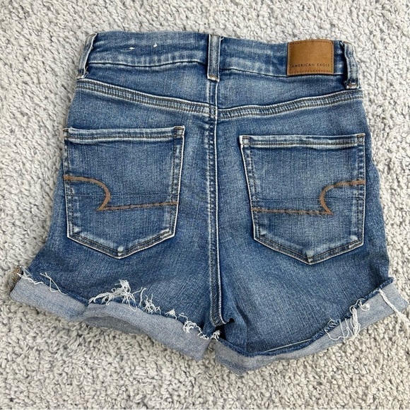 American Eagle Shorts Womens 2 Curvy Hi Rise Shortie Next Level Stretch Cuffed - Picture 5 of 5